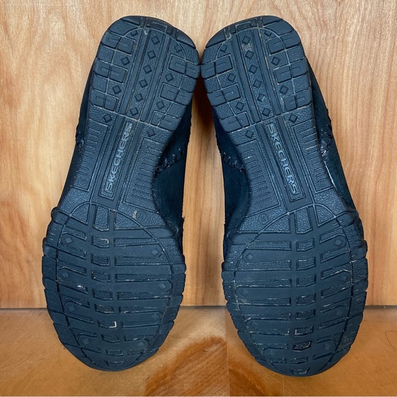 Womens 6.5 Skechers Relaxed Fit Slip On Bikers Sneakers Black SEF0412 - Picture 6 of 8